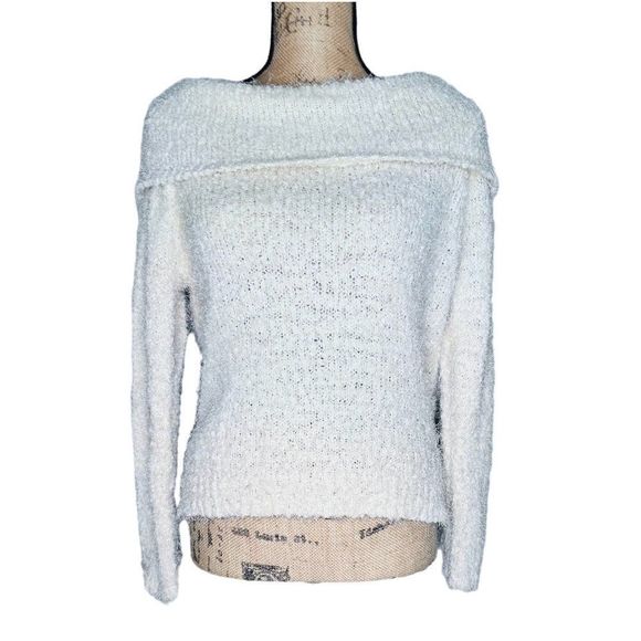 Freshman Juniors' Off-The-Shoulder Fuzzy Sweater Beige Size Large NWT - Picture 1 of 4